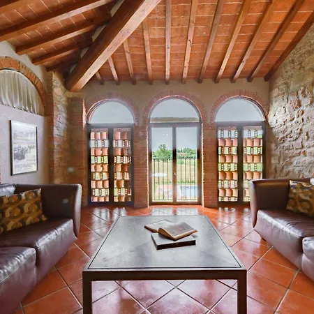 Pasqualina By Mmega Villa Arezzo